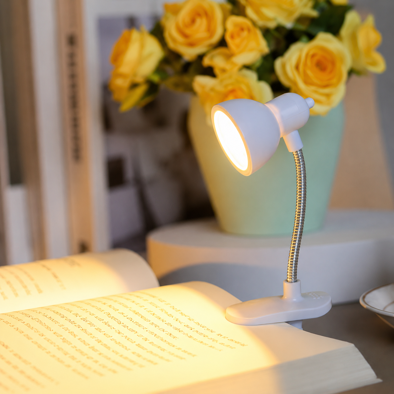Portable LED Lamp Mini Reading Lamps Eye Friendly Eye Caring Reading Light Clip On for Books Reading in Bed Desk Assessories